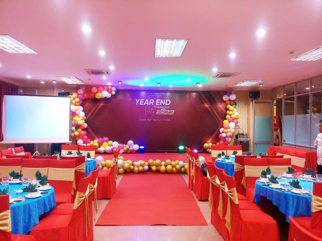 Khach San Hung Vuong Quang Ngai Hotel Bagian luar foto