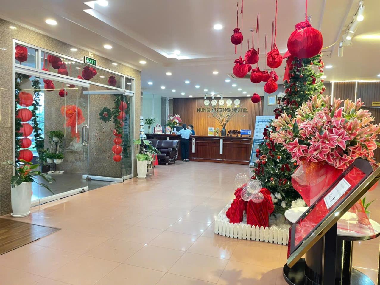 Khach San Hung Vuong Quang Ngai Hotel Bagian luar foto