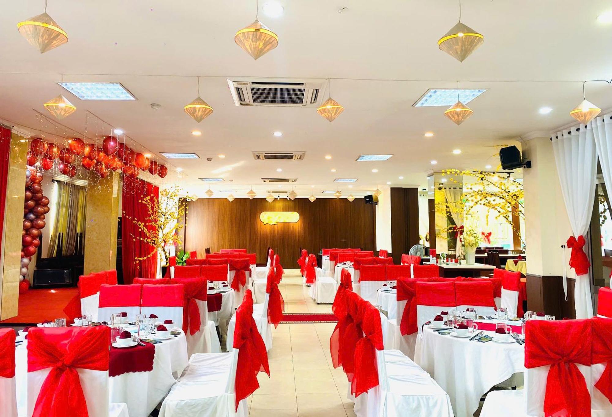 Khach San Hung Vuong Quang Ngai Hotel Bagian luar foto
