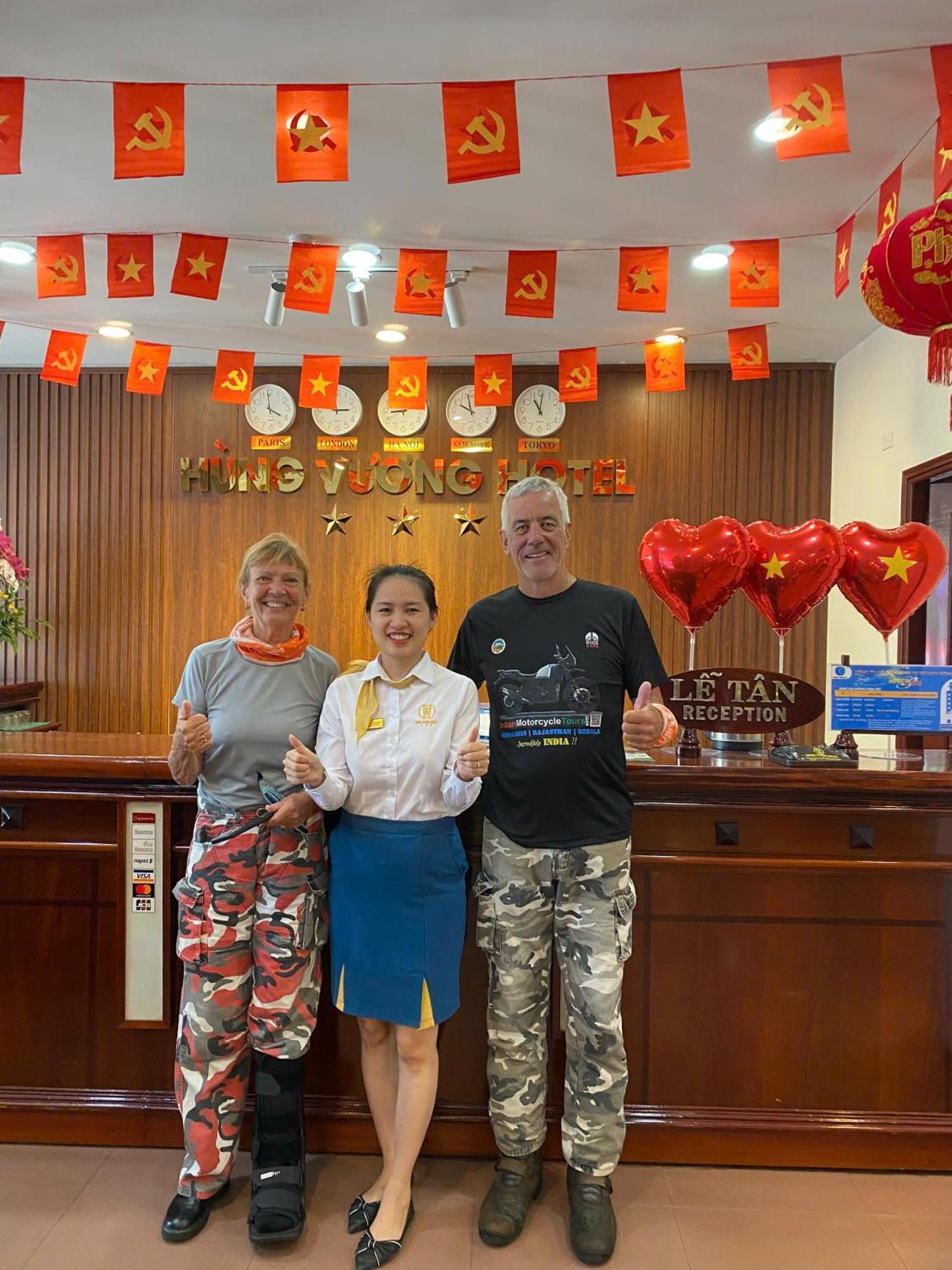 Khach San Hung Vuong Quang Ngai Hotel Bagian luar foto